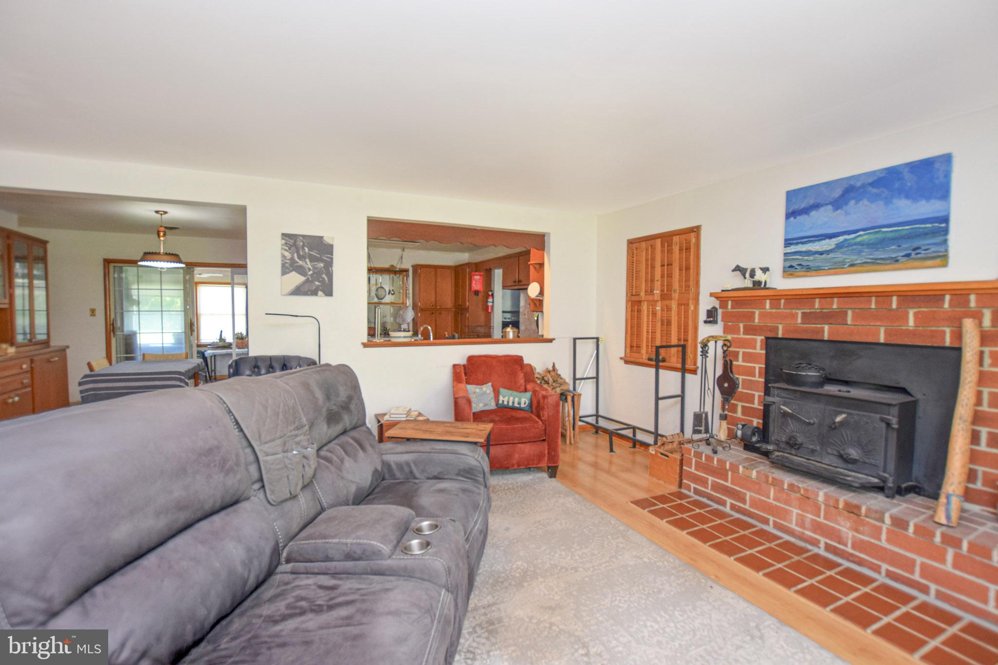 894 Files Cross Road Martinsburg, WV 25404 - Photo 7 of 40