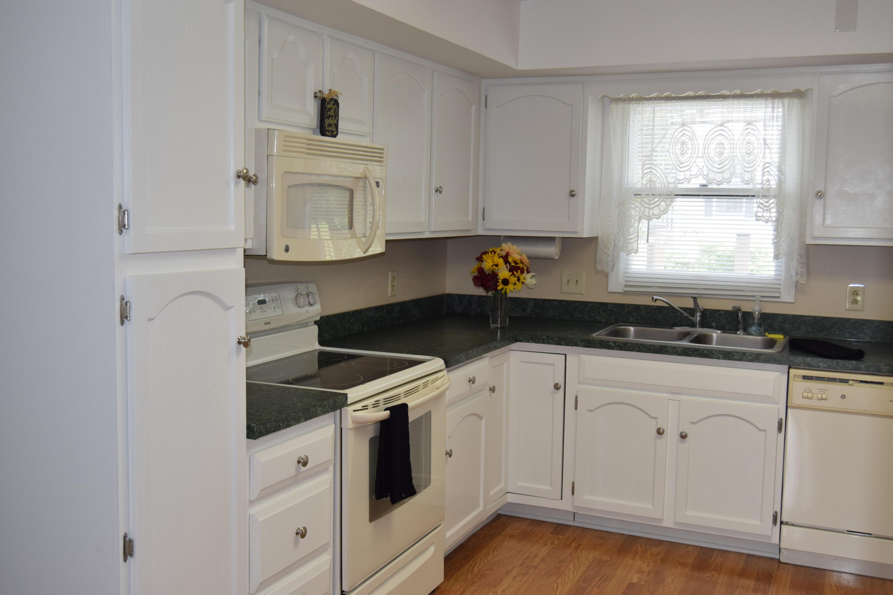 760 South Hampton Road Newark, OH 43055 - Photo 7 of 37 Gallery Image 7