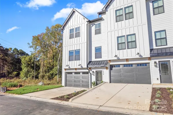 $449,500 | 430 Bogue Drive, Unit 24, Fort Mill, SC 29708