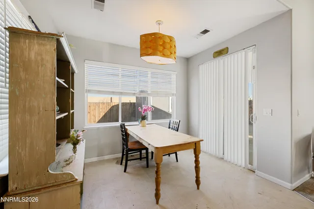 $379,999 | 169 Desert Springs Lane, Fernley, NV 89408