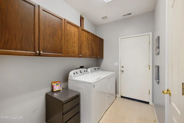 $379,999 | 169 Desert Springs Lane, Fernley, NV 89408