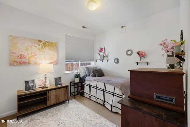 $379,999 | 169 Desert Springs Lane, Fernley, NV 89408