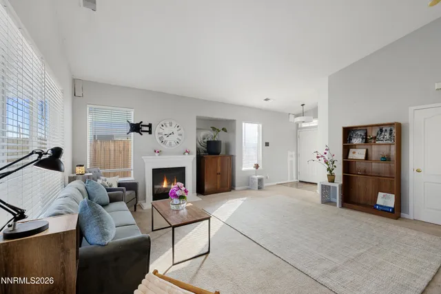 $379,999 | 169 Desert Springs Lane, Fernley, NV 89408