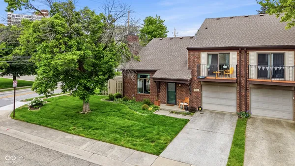 $349,900 | 339 East St Clair Street, Indianapolis, IN 46202