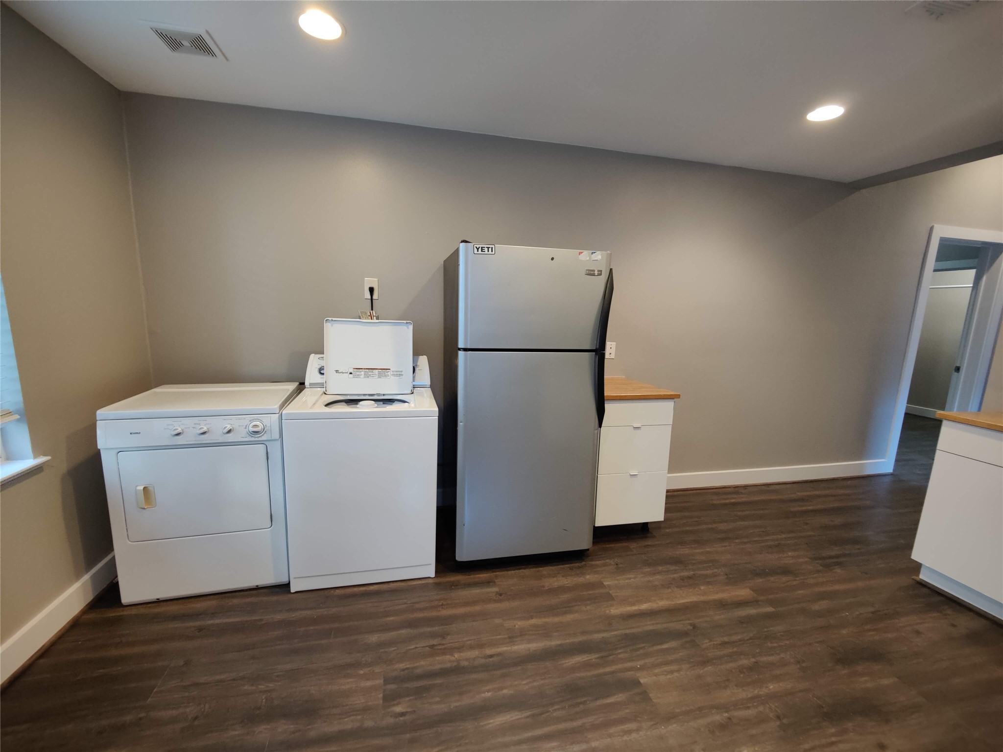 711 Graham Place, Unit A Austin, TX 78705 - Photo 12 of 12 Kitchen #3