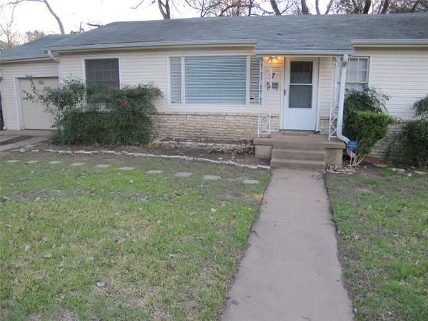 $2,900 | 7 Scott Crescent, Austin, TX 78703