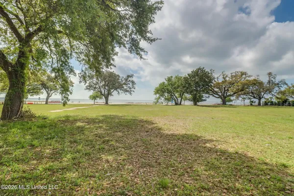 $350,000 | 660 East Beach Boulevard, Gulfport, MS 39501