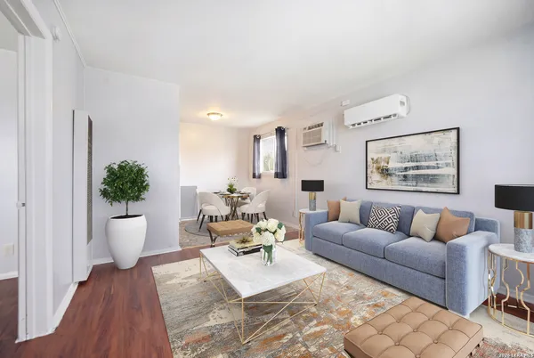 $799 | 6641 San Pedro Avenue, San Antonio, TX 78216