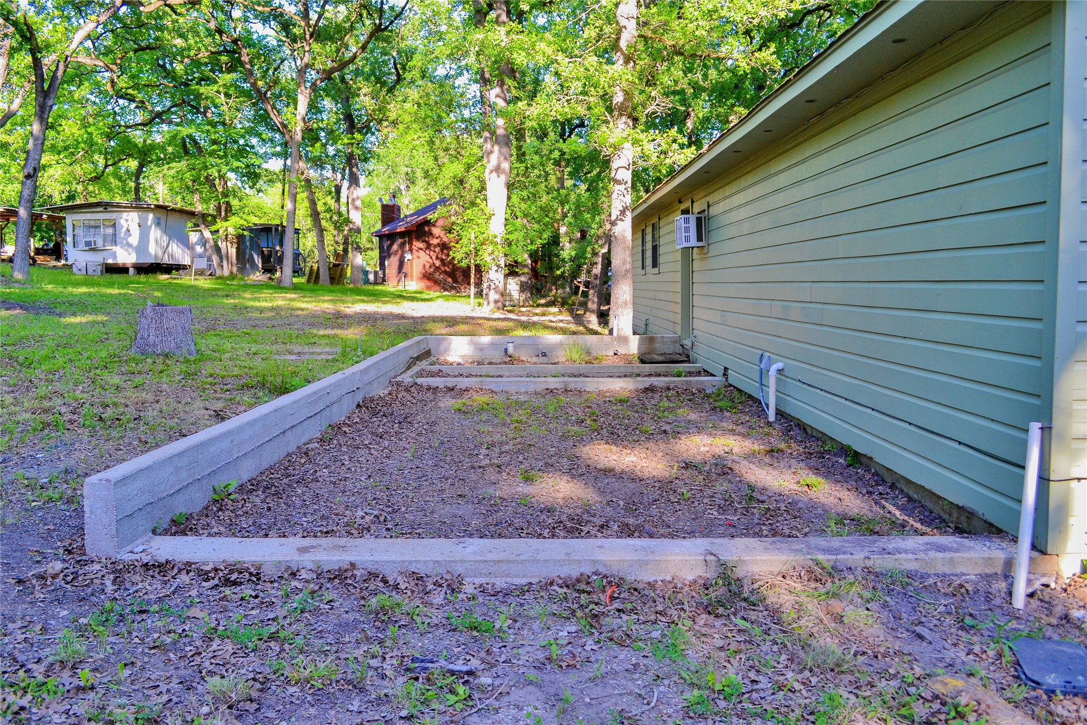 4 Cross Street Trinity, TX 75862 - Photo 11 of 31