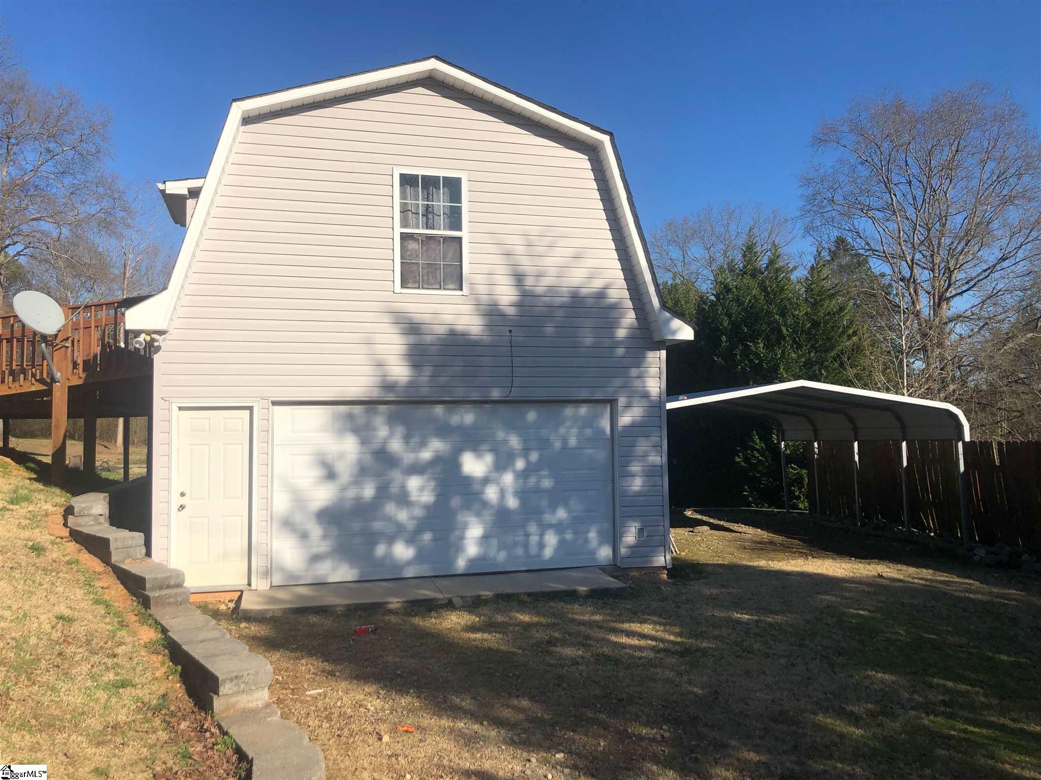 253 Parsons Road Woodruff, SC 29388 - Photo 3 of 13