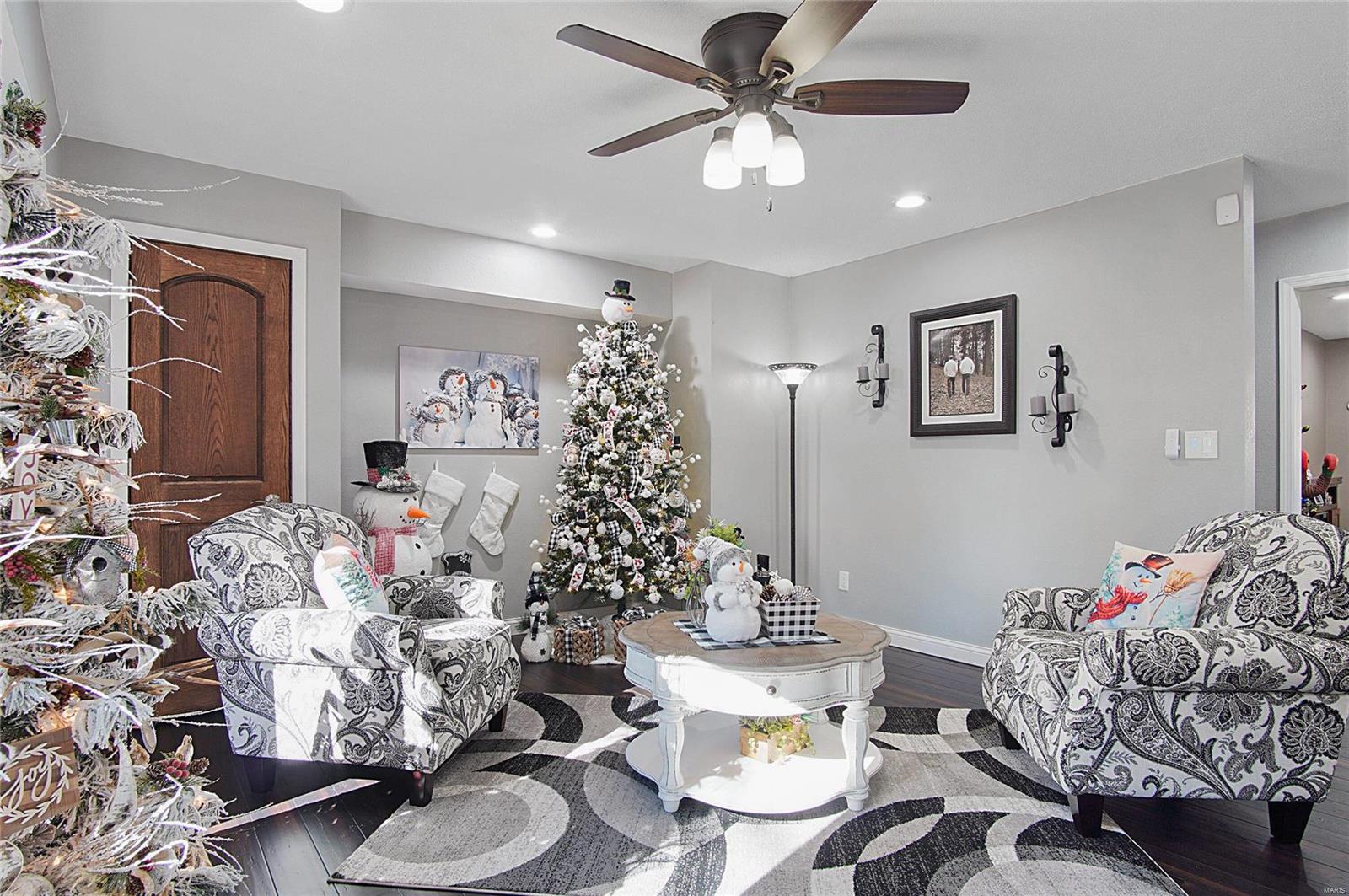 6871 Loyet Road Collinsville, IL 62234 - Photo 6 of 39