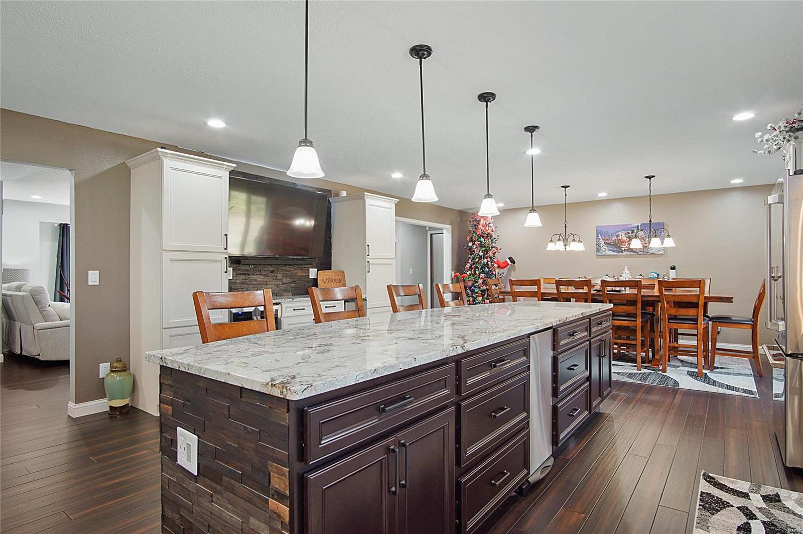 6871 Loyet Road Collinsville, IL 62234 - Photo 8 of 39