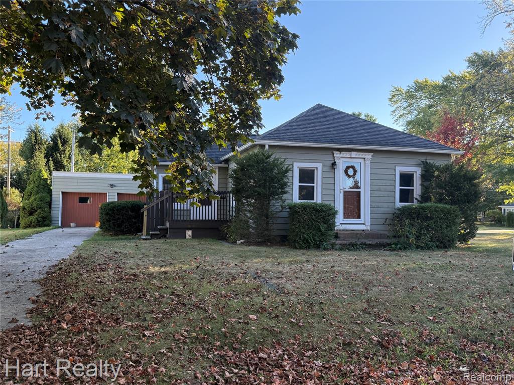 7154 Lester Street Lexington, MI 48450 - Photo 2 of 23