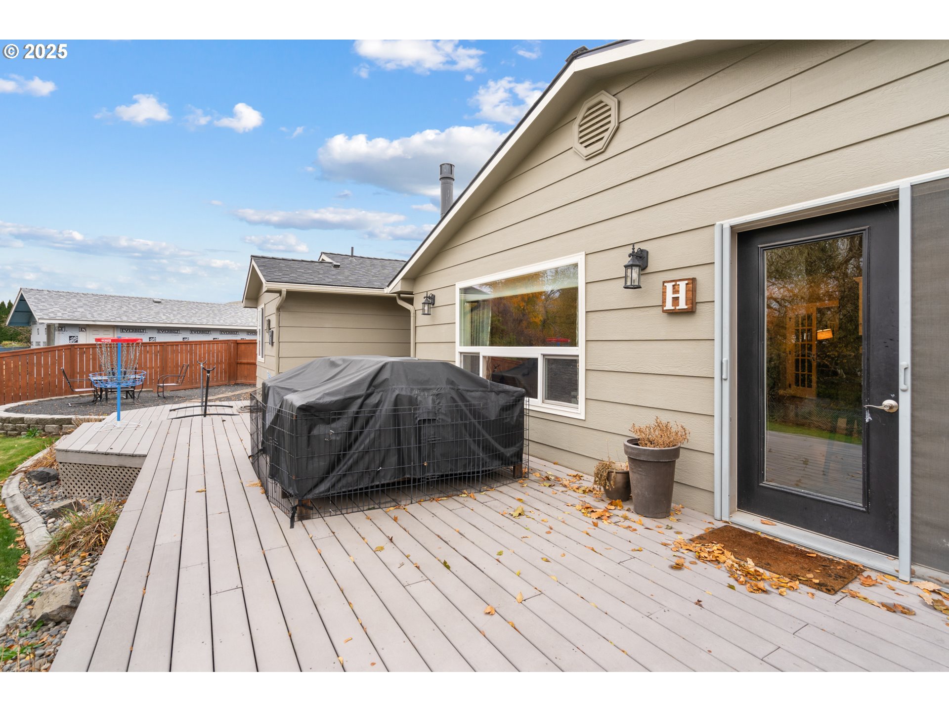 1328 Southwest 44th Street Pendleton, OR 97801 - Photo 34 of 43 a house view with a outdoor space
