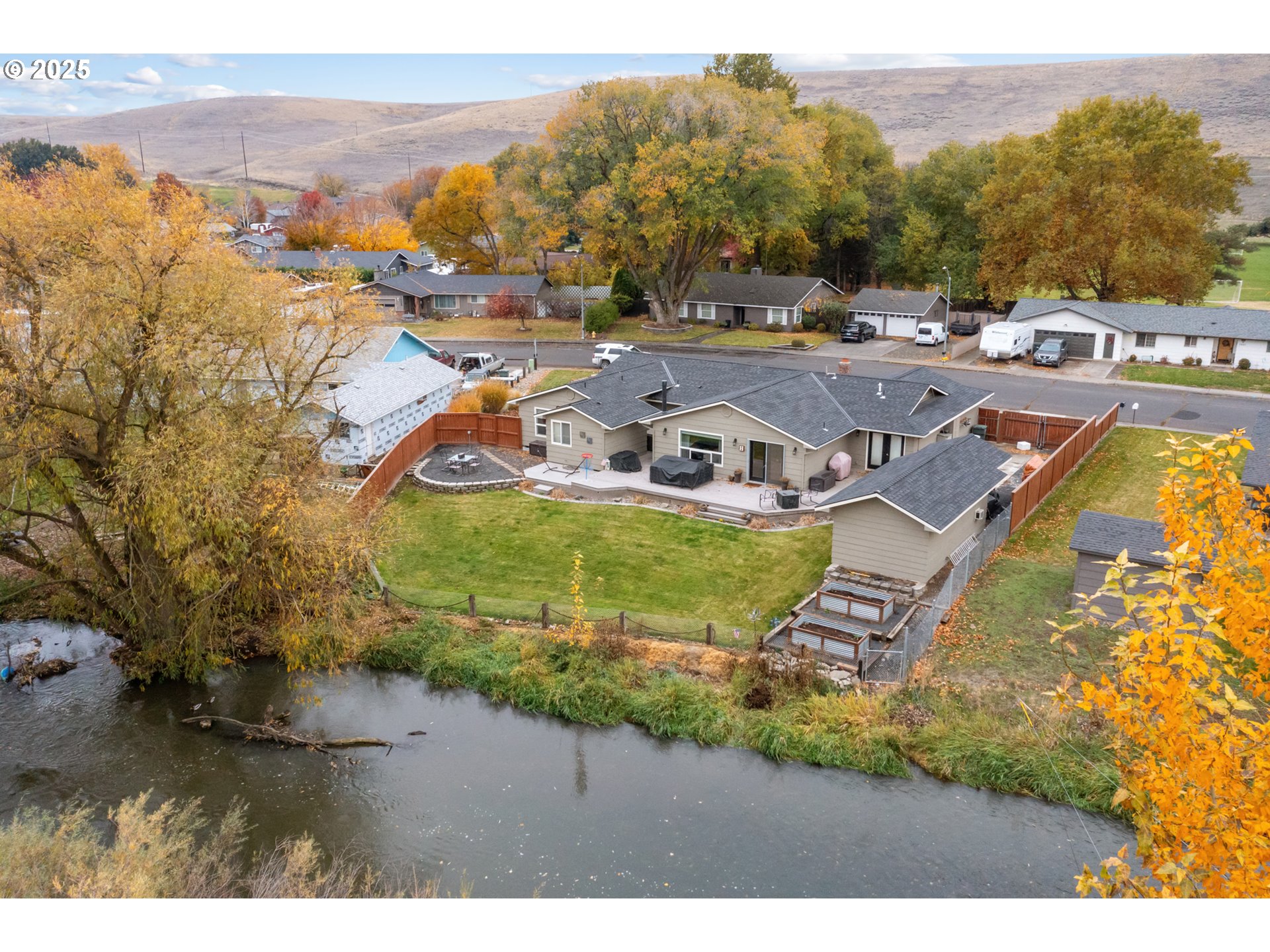1328 Southwest 44th Street Pendleton, OR 97801 - Photo 42 of 43 an aerial view of residential house with outdoor space