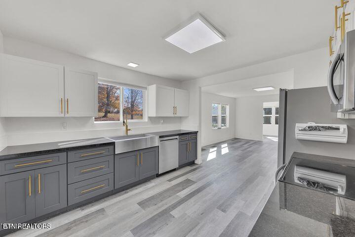 230 Unaka Street Greeneville, TN 37743 - Photo 12 of 45 20251108181737327925000000-o