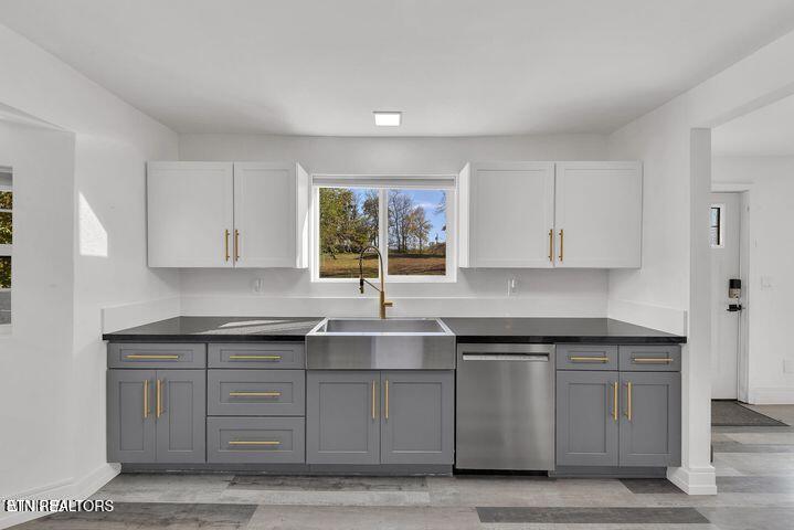 230 Unaka Street Greeneville, TN 37743 - Photo 13 of 45 20251108181745401482000000-o