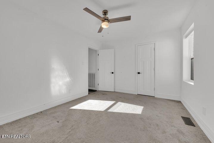 230 Unaka Street Greeneville, TN 37743 - Photo 22 of 45 20251108181813924200000000-o