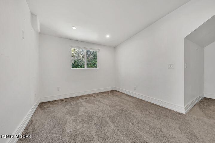 230 Unaka Street Greeneville, TN 37743 - Photo 28 of 45 20251108181836638924000000-o