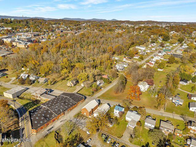 230 Unaka Street Greeneville, TN 37743 - Photo 37 of 45 20251108182752261071000000-o