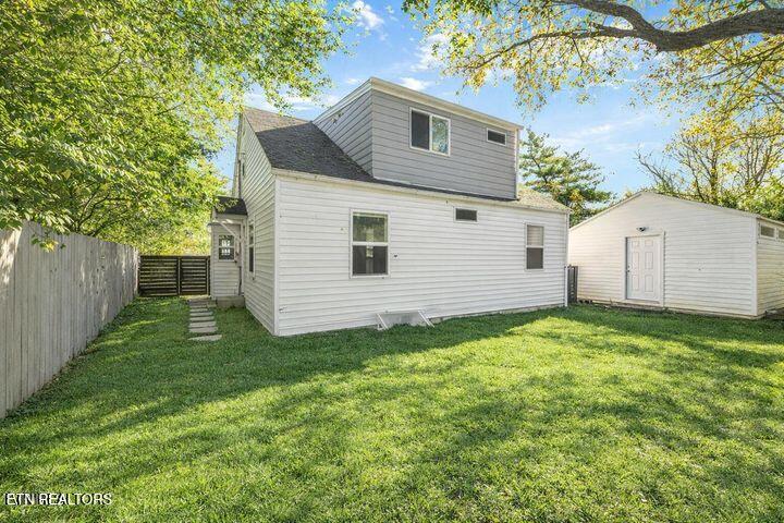 230 Unaka Street Greeneville, TN 37743 - Photo 4 of 45 20260212203412971694000000-o