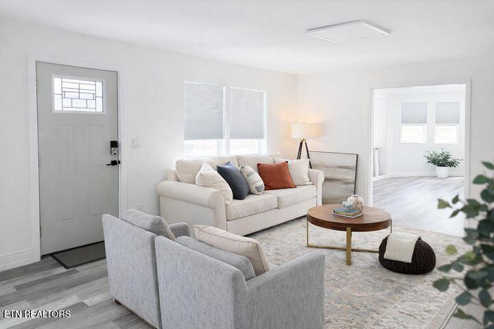 230 Unaka Street Greeneville, TN 37743 - Photo 7 of 45 20260212201809684107000000-o