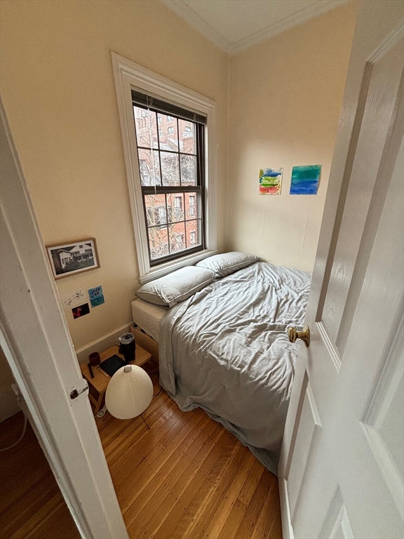 41 South Russell Street, Unit 4 Boston, MA 02114 - Photo 8 of 13