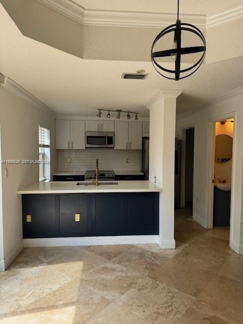 15242 Southwest 30th Terrace Miami, FL 33185 - Photo 11 of 41