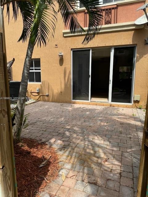 15242 Southwest 30th Terrace Miami, FL 33185 - Photo 27 of 41