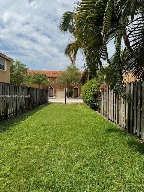 15242 Southwest 30th Terrace Miami, FL 33185 - Photo 29 of 41