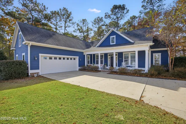 $725,000 | 3505 Belle Meade Way Northeast, Leland, NC 28451