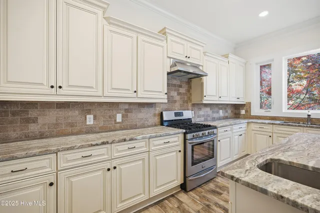 $725,000 | 3505 Belle Meade Way Northeast, Leland, NC 28451