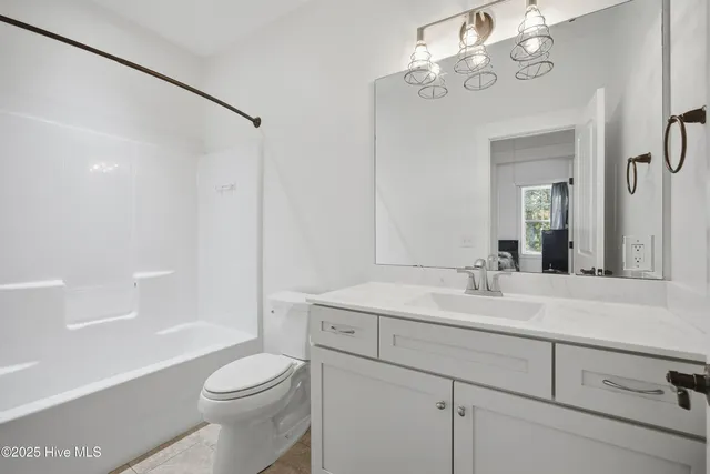 $725,000 | 3505 Belle Meade Way Northeast, Leland, NC 28451