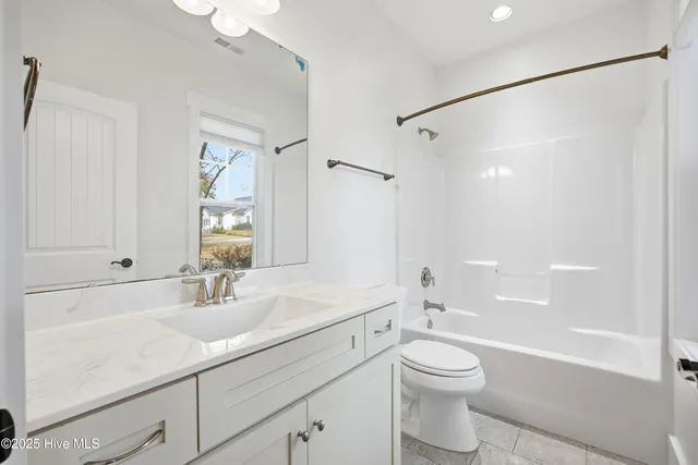 $725,000 | 3505 Belle Meade Way Northeast, Leland, NC 28451