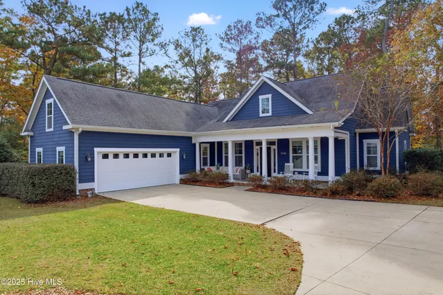 $725,000 | 3505 Belle Meade Way Northeast, Leland, NC 28451