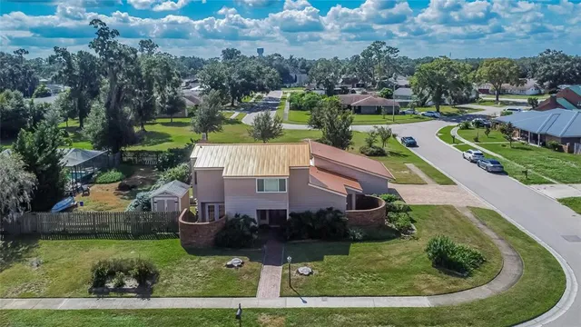 $449,000 | 1615 North Teakwood Drive West, Plant City, FL 33563