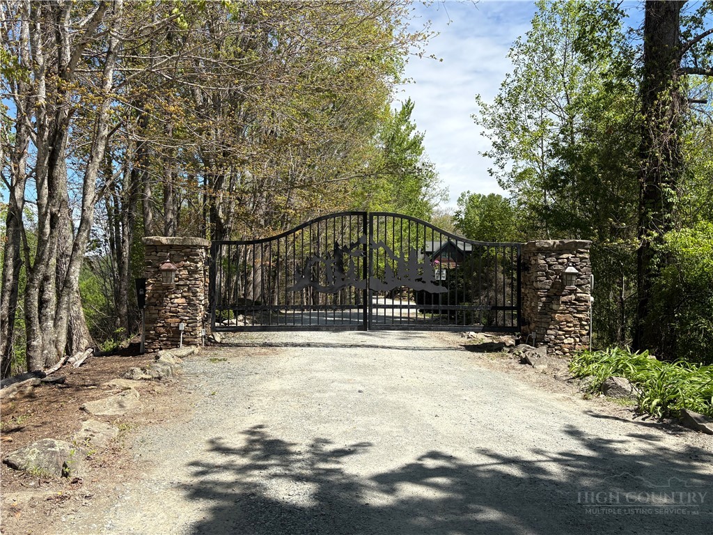 Lot #41 Lost Ridge Trail Vilas, NC 28692 - Photo 8 of 8
