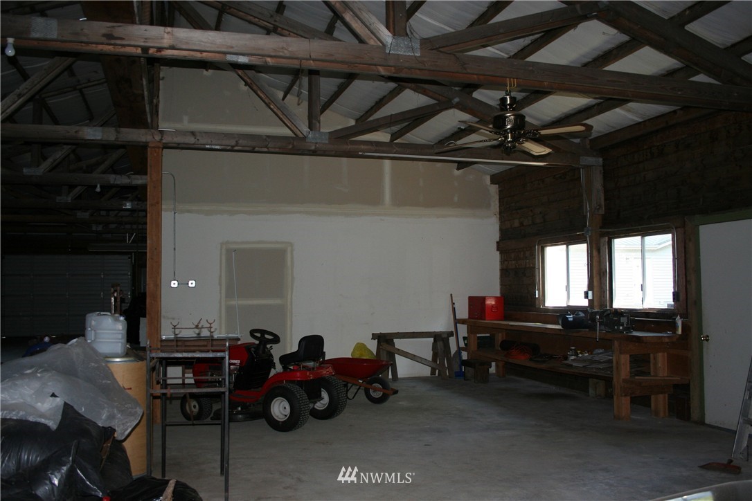 7044 Cultus Bay Road Clinton, WA 98236 - Photo 19 of 25 Gallery Image 19