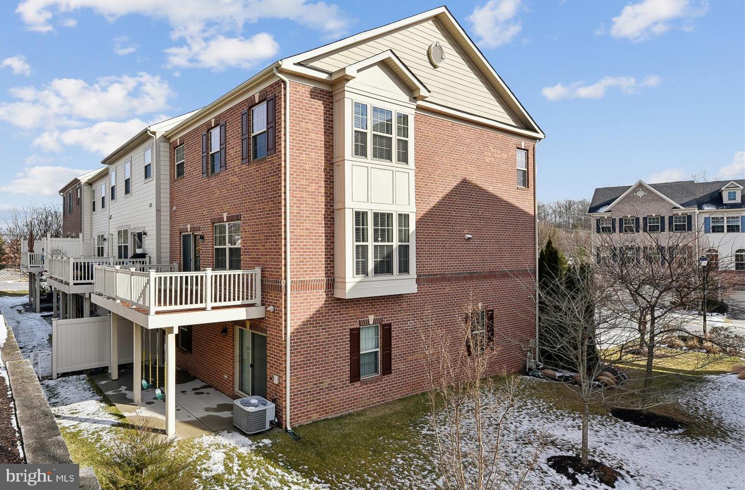 14050 Fox Hill Road Sparks Glencoe, MD 21152 - Photo 2 of 57 A Luxurious Brick End of Group