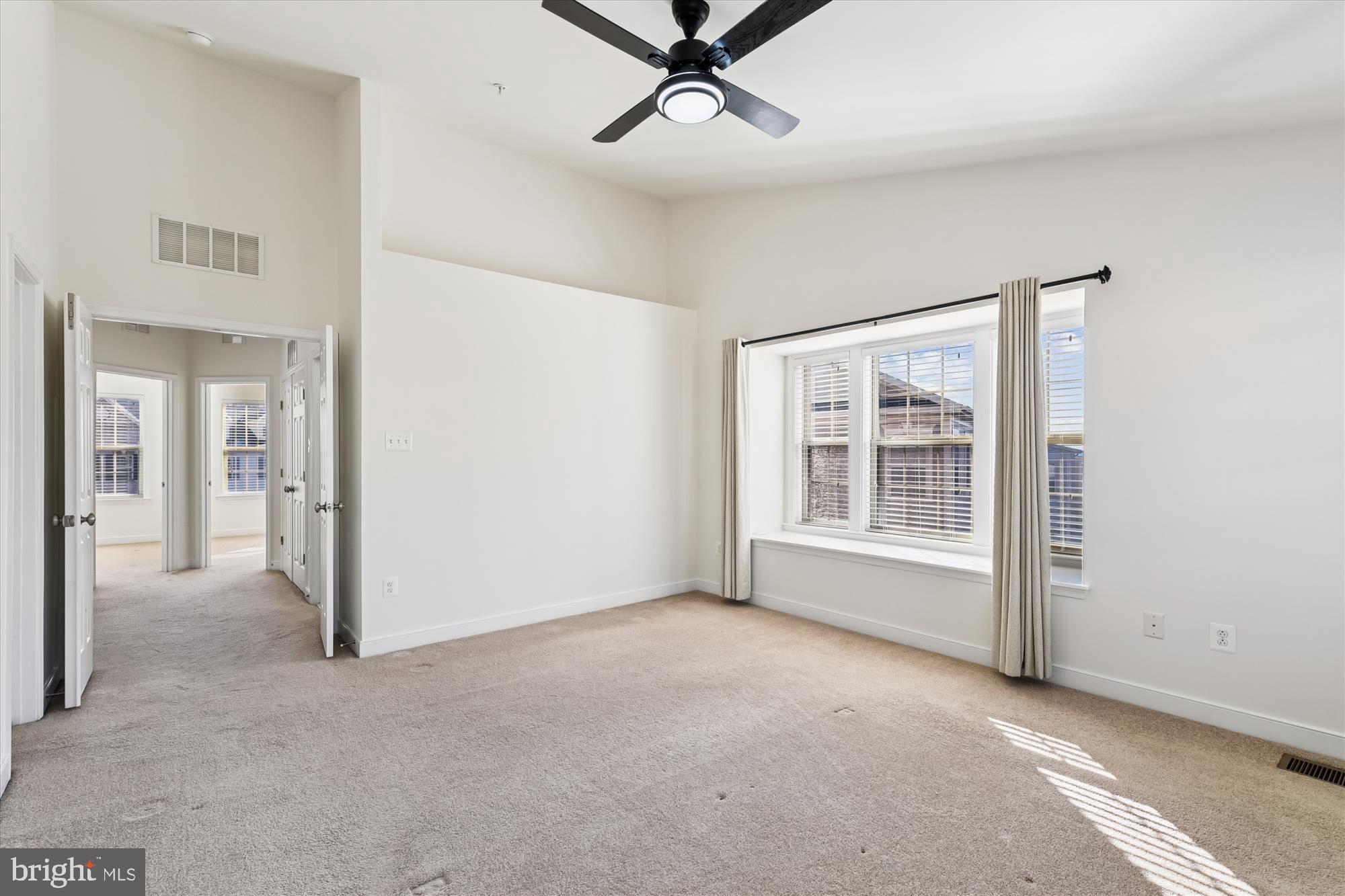 14050 Fox Hill Road Sparks Glencoe, MD 21152 - Photo 30 of 57 Vaulted ceilings