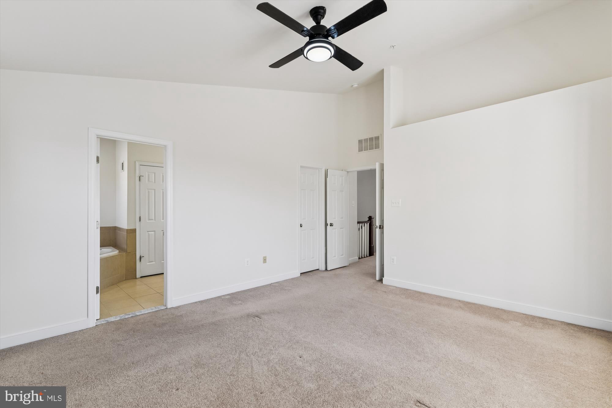 14050 Fox Hill Road Sparks Glencoe, MD 21152 - Photo 34 of 57 Primary with ensuite bath and walk-in closet