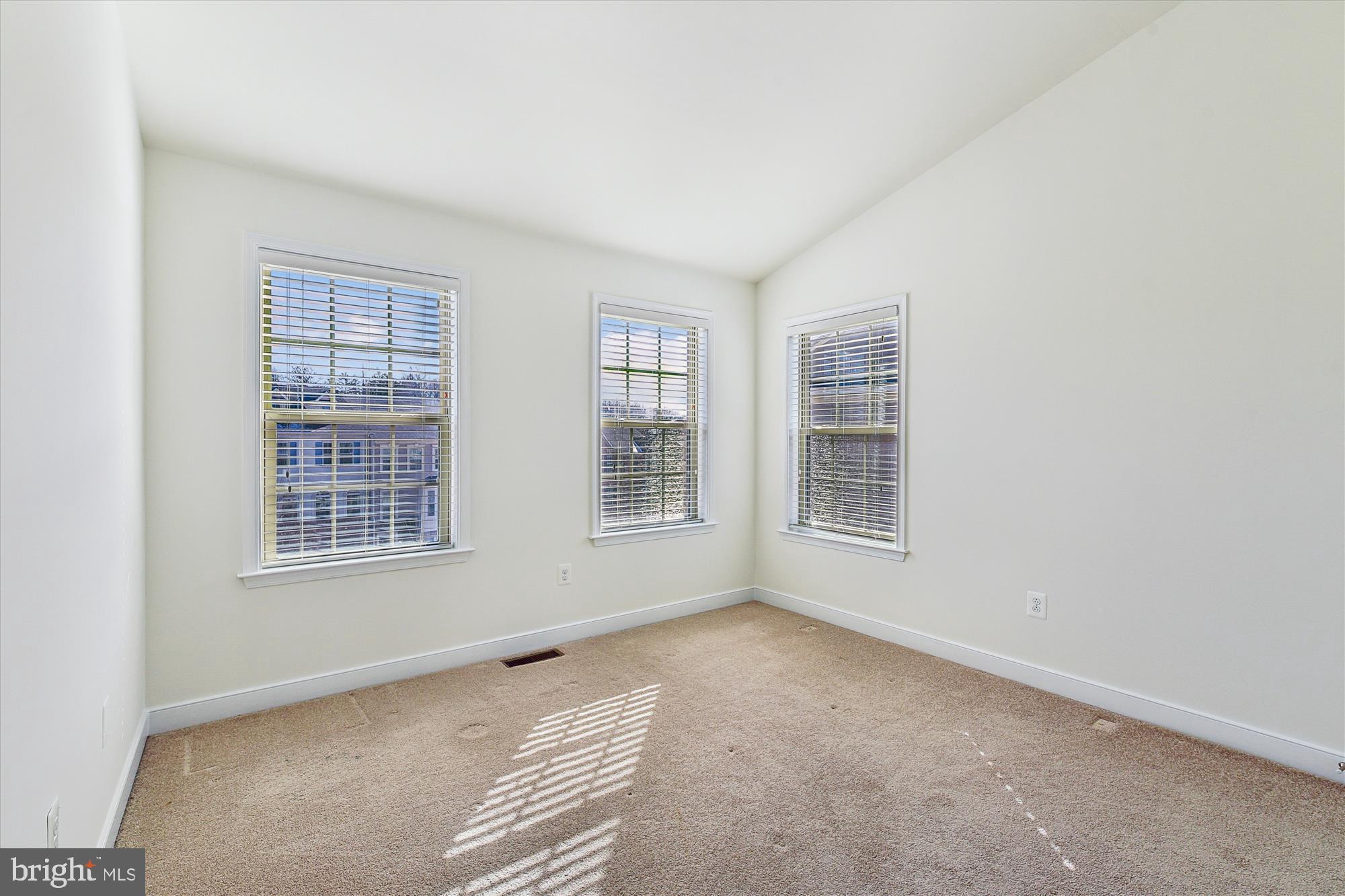 14050 Fox Hill Road Sparks Glencoe, MD 21152 - Photo 37 of 57 2nd bedroom