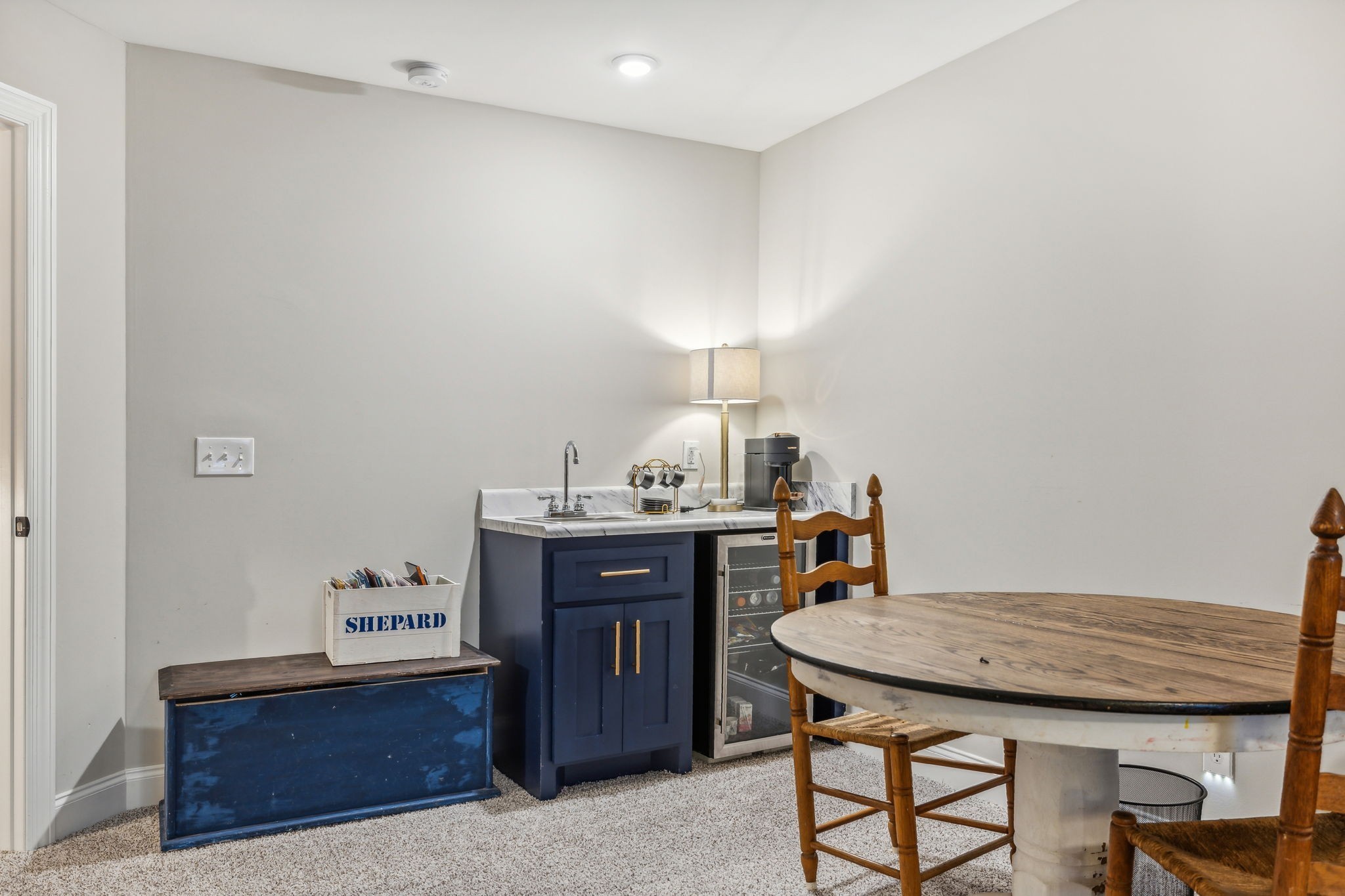 718 Walnut Grove Road Christiana, TN 37037 - Photo 34 of 49 a view of a workspace with furniture