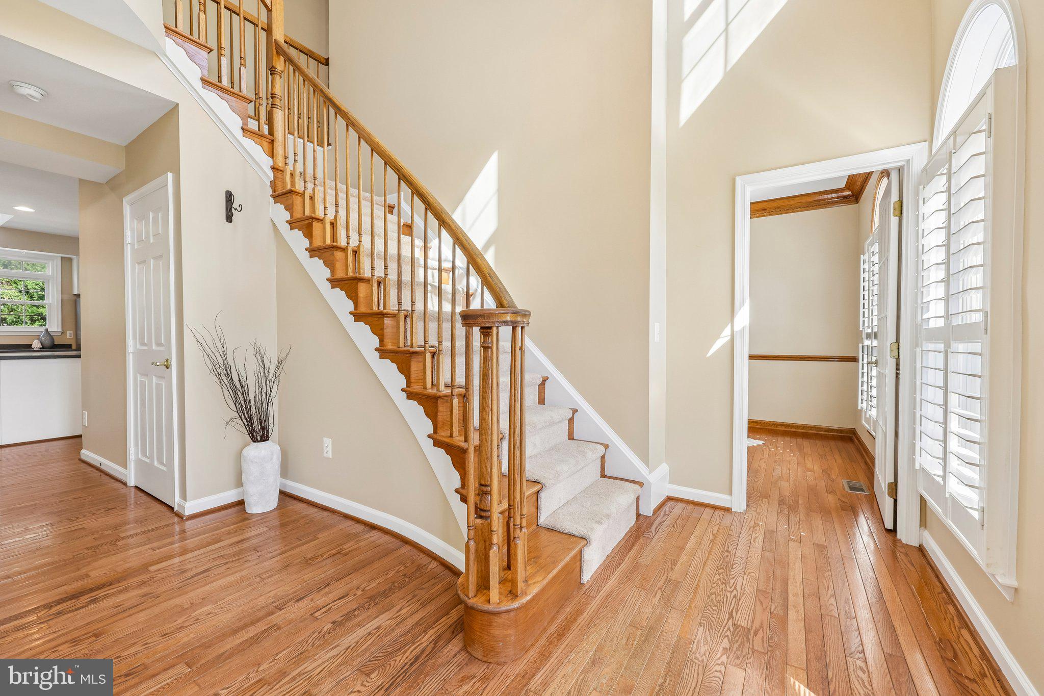 20547 Courier Ridge Place Ashburn, VA 20147 - Photo 10 of 76