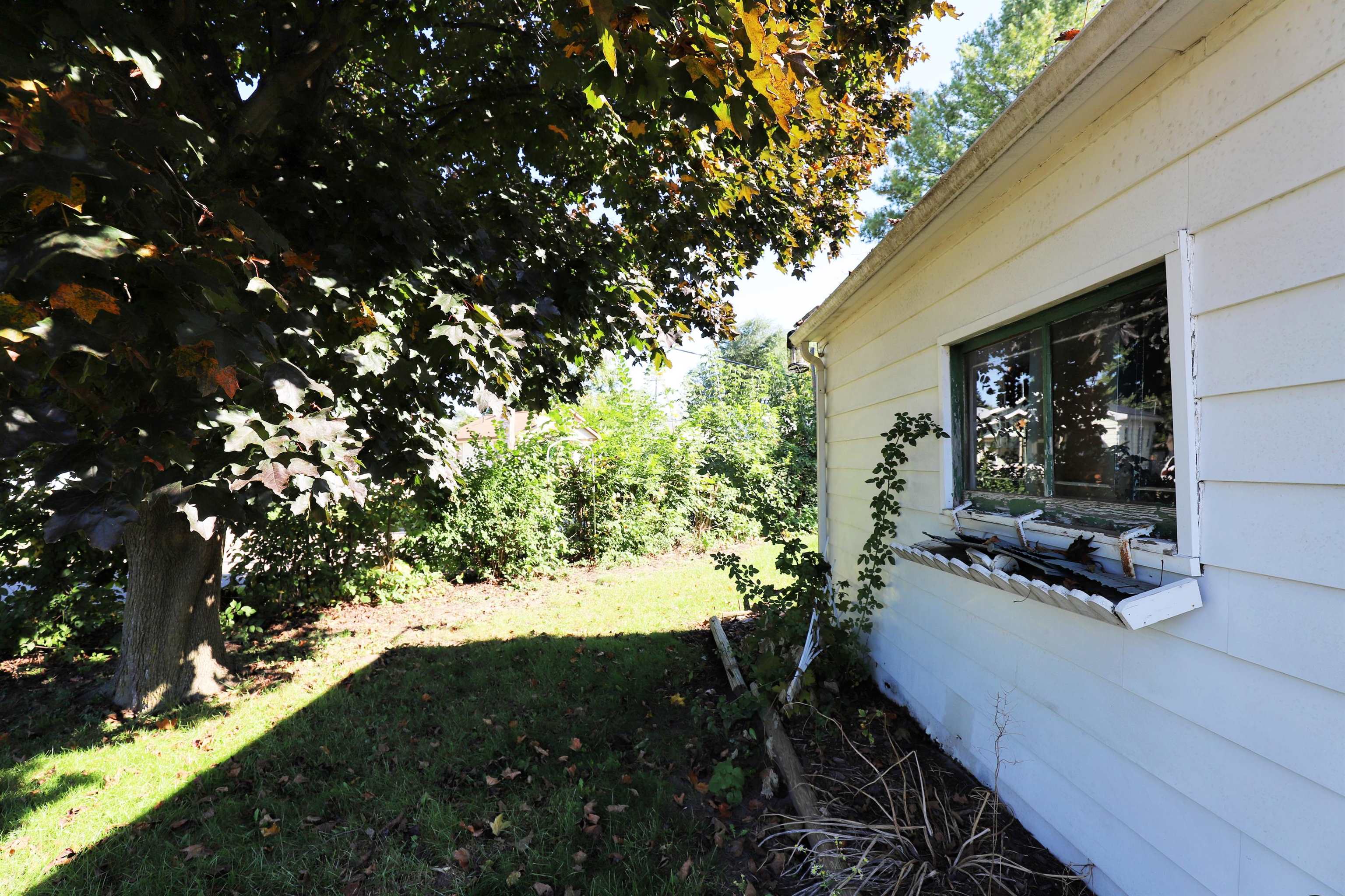 4601 Red Arrow Road Flint, MI 48507 - Photo 19 of 28