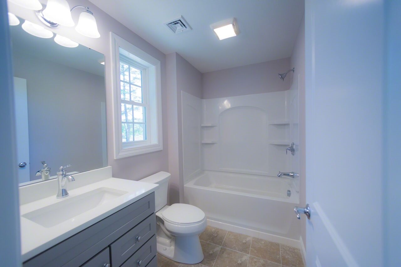 135 County Road, Unit 10 Bedford, NH 03110 - Photo 19 of 20