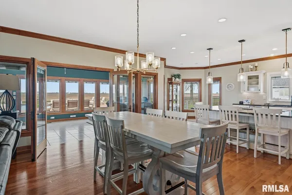 $489,900 | 1572 Liberty Road, Jacksonville, IL 62650