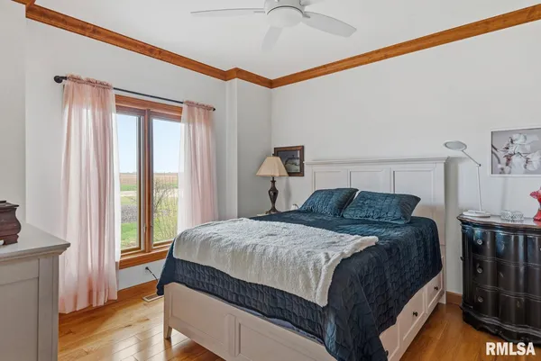 $489,900 | 1572 Liberty Road, Jacksonville, IL 62650
