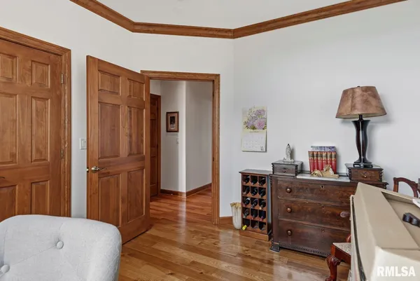 $489,900 | 1572 Liberty Road, Jacksonville, IL 62650