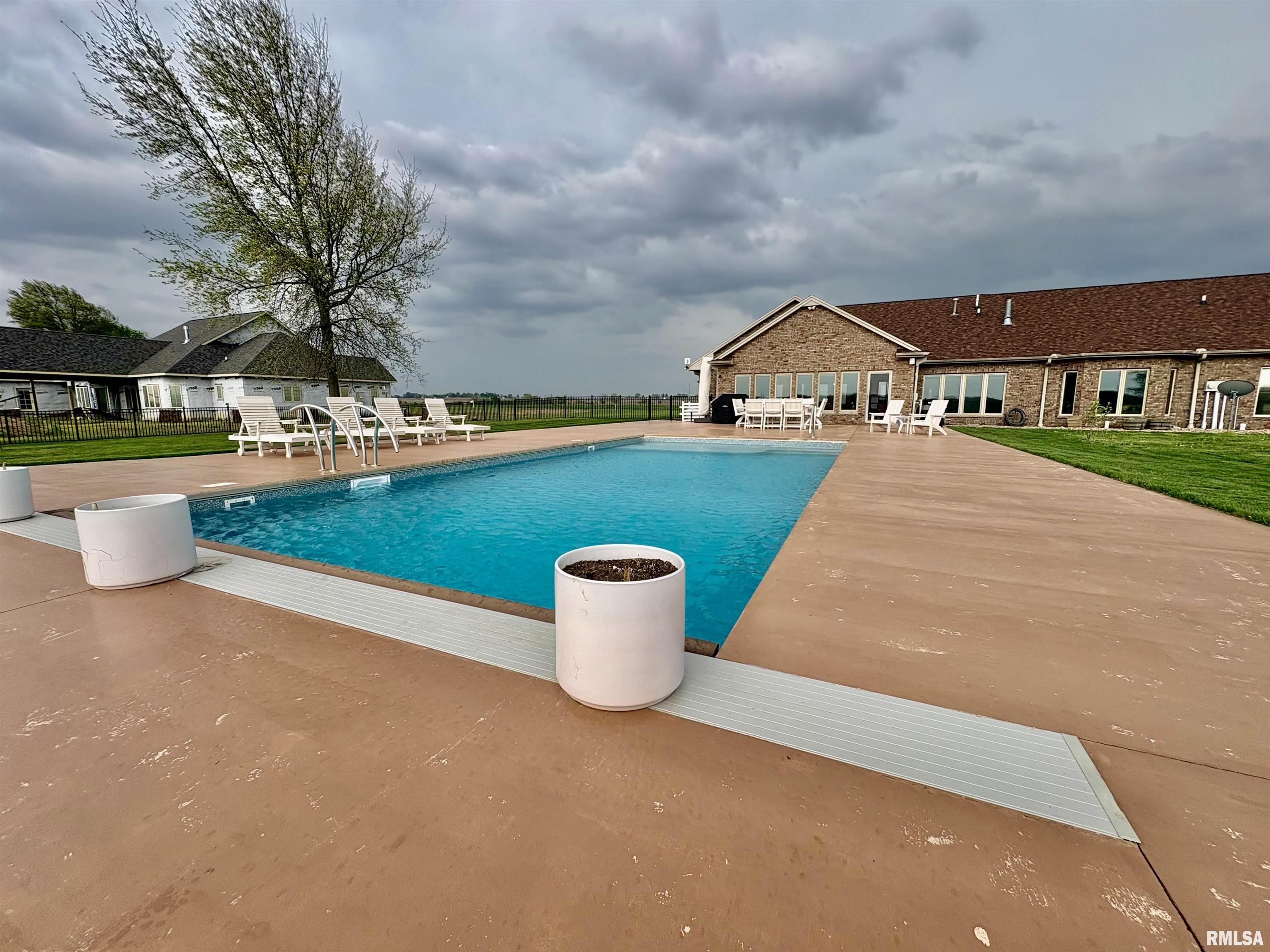 1572 Liberty Road Jacksonville, IL 62650 - Photo 82 of 82